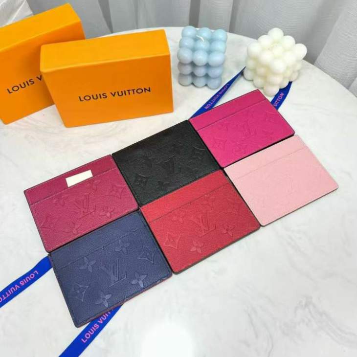 Picture of Louis Vuitton Wallets _SKUfw220371975fw